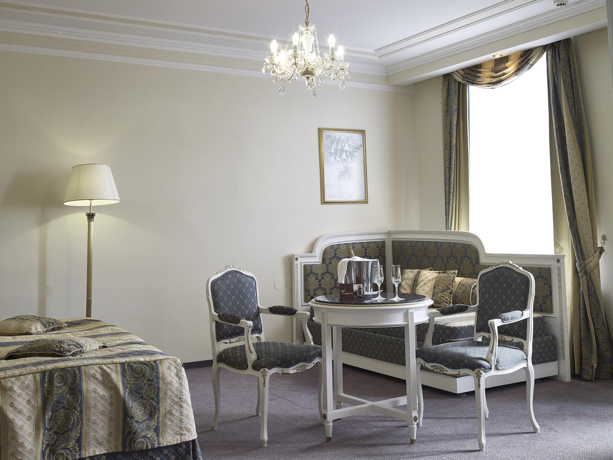 Esplanade Spa And Golf Resort Marianske Lazne Bagian luar foto