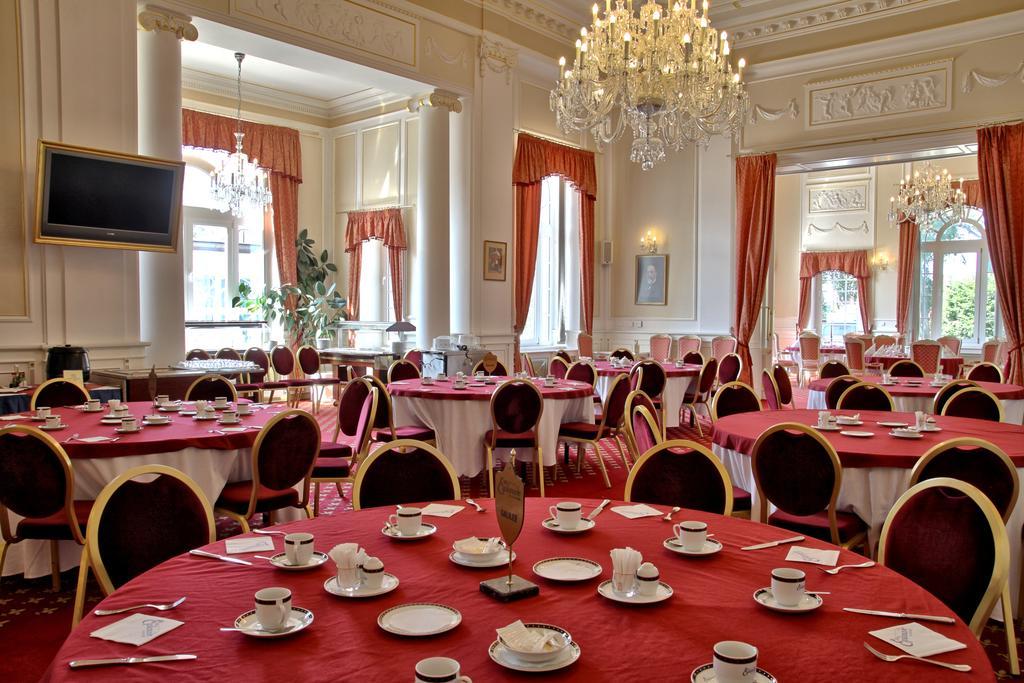 Esplanade Spa And Golf Resort Marianske Lazne Bagian luar foto