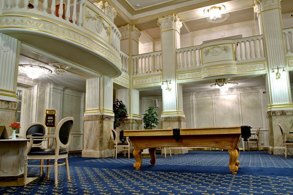 Esplanade Spa And Golf Resort Marianske Lazne Bagian luar foto