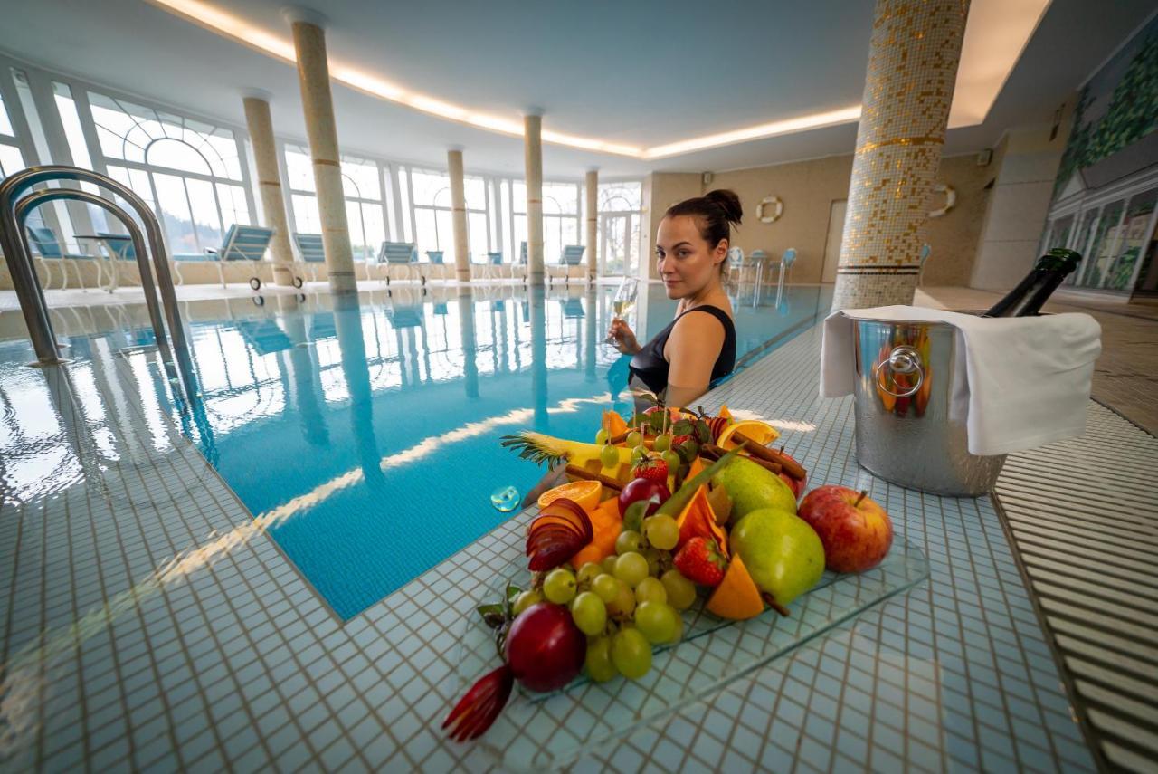 Esplanade Spa And Golf Resort Marianske Lazne Bagian luar foto